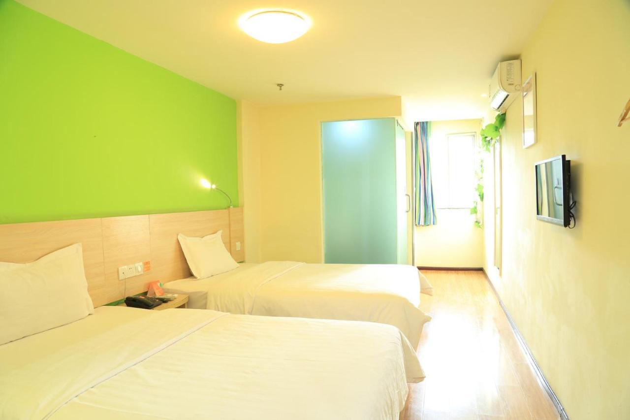 7Days Inn Guiyang Baiyun Platinum Exteriör bild